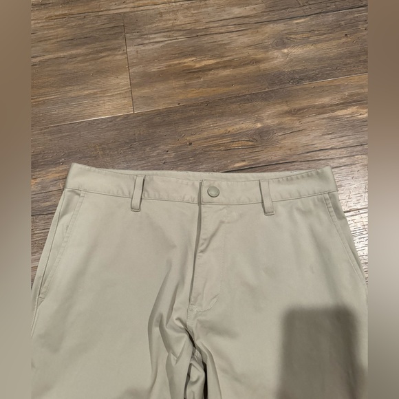 Rhône Performance Commuter Jogger sz 31 Khaki EUC - Picture 5 of 9